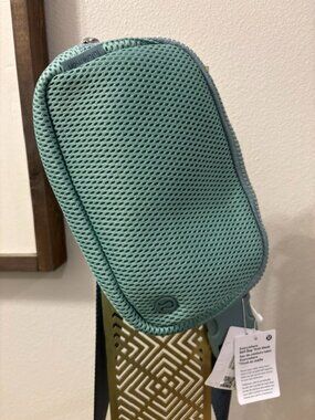 Lululemon Everywhere Belt Bag Knit Mesh Crater Blue